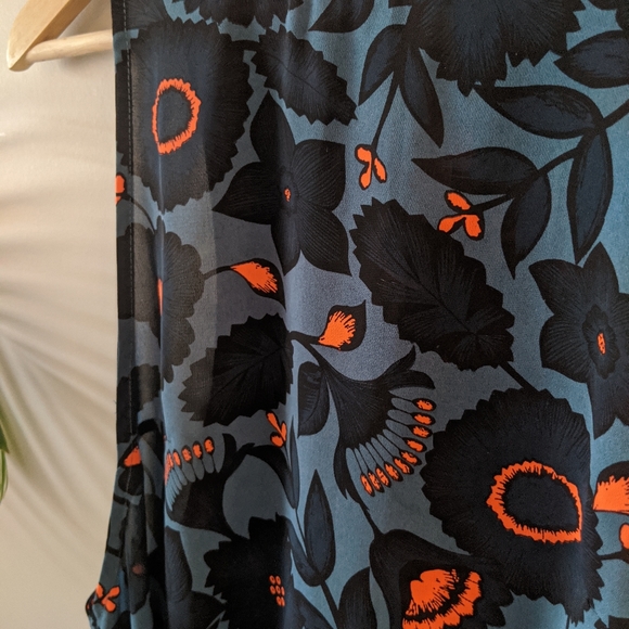 Graphic Floral Tunic/Dress - Picture 4 of 5